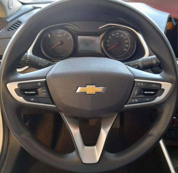 onix sedan LT - Imagem 7